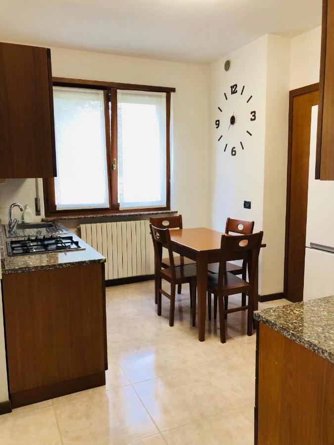La Casa Sul Parco Apartment Valeggio sul Mincio Luaran gambar