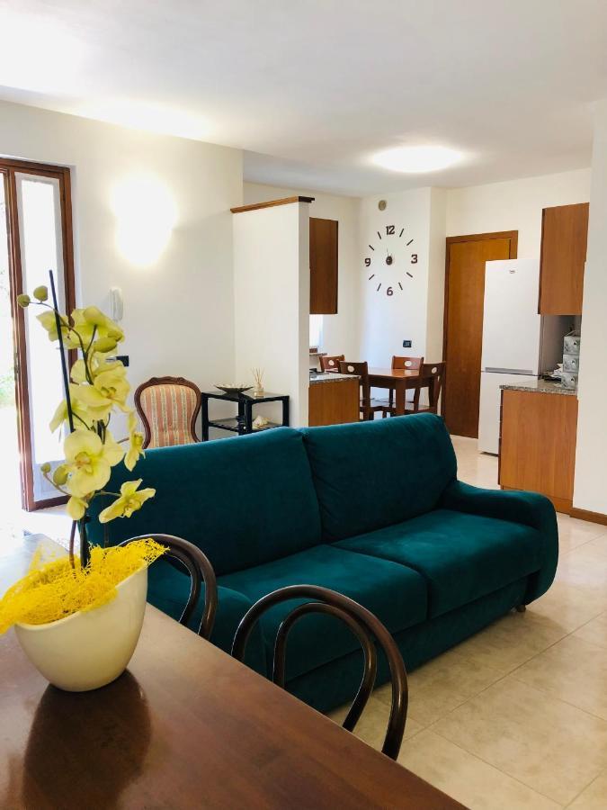 La Casa Sul Parco Apartment Valeggio sul Mincio Luaran gambar