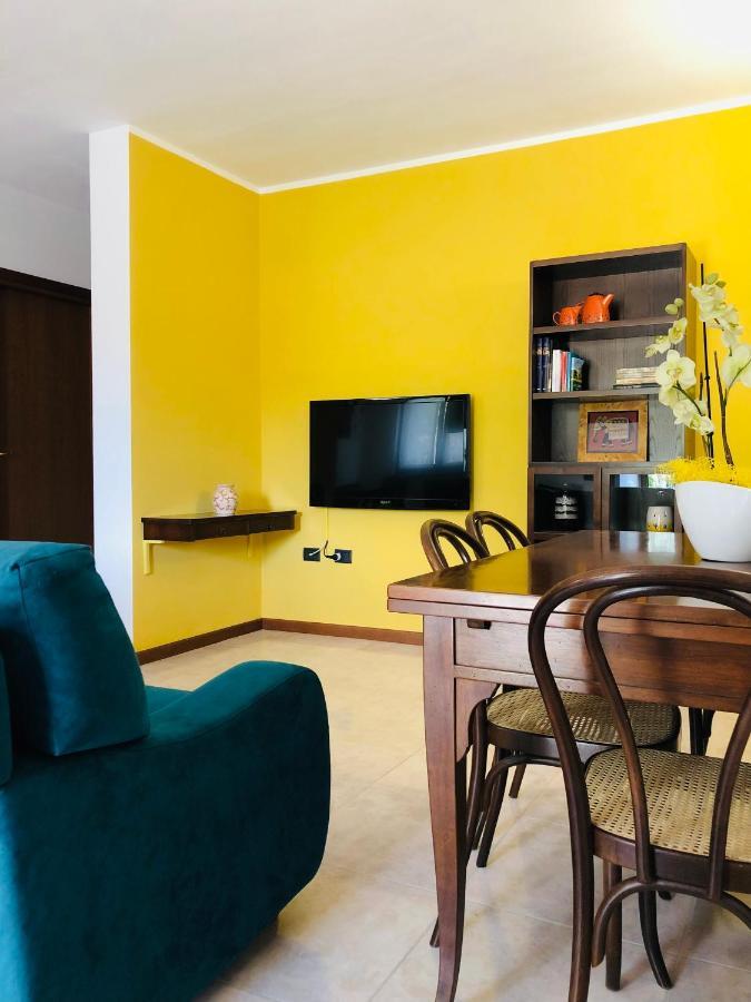 La Casa Sul Parco Apartment Valeggio sul Mincio Luaran gambar